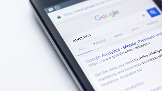 Кой определя реда на резултатите в търсачката на Google? 