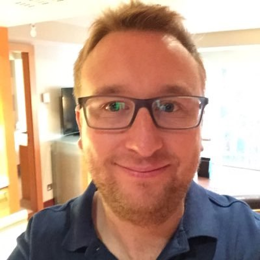 Той намали работата си двойно и увеличи продажбите на компанията си до над $12 млн. 