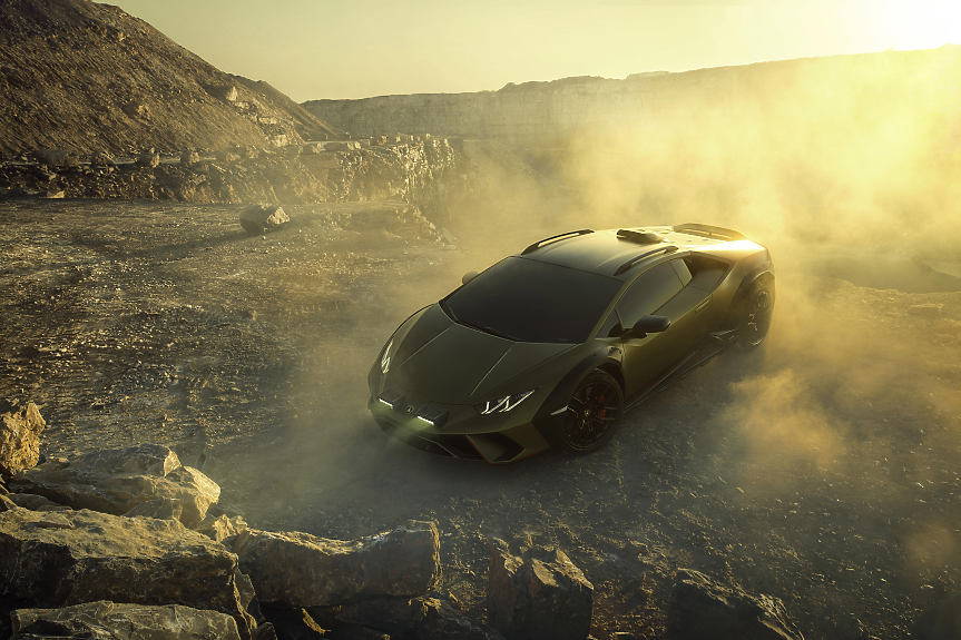 Последният чисто бензинов модел на Lamborghini е офроуд 