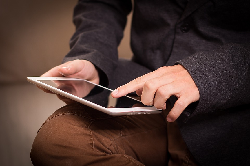Водещ анализатор прогнозира сгъваем iPad от Apple през 2024 г. 