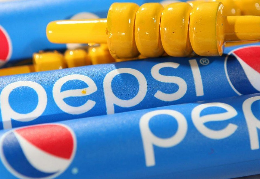 05.02.2002 г.: Pepsi заснема най-скъпия рекламен видеоклип в света