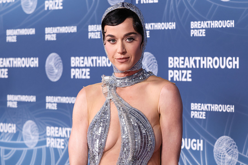 Space Girl: Как Кейти Пери се подготвя за излитането си в космоса