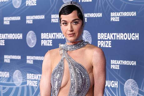 Space Girl: Как Кейти Пери се подготвя за излитането си в космоса