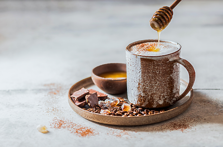 Полезно ли е да пием кафето с мед?