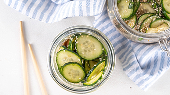 Свежо, по-свежо, краставица! 5 ползи за здравето от любимия зеленчук