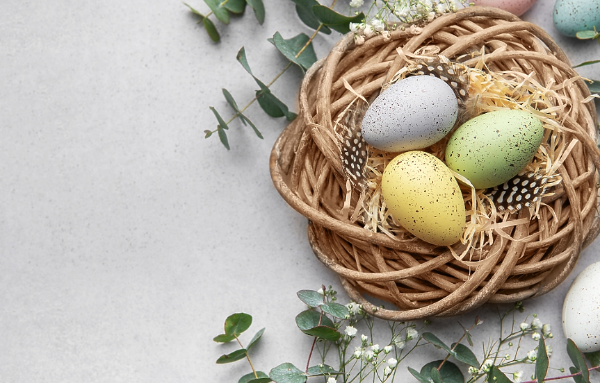 С четка и боички: 8 пъстри идеи за великденски яйца