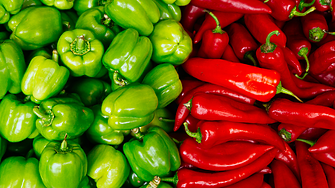 Зелена или червена чушка – коя е по-полезна и за какво?