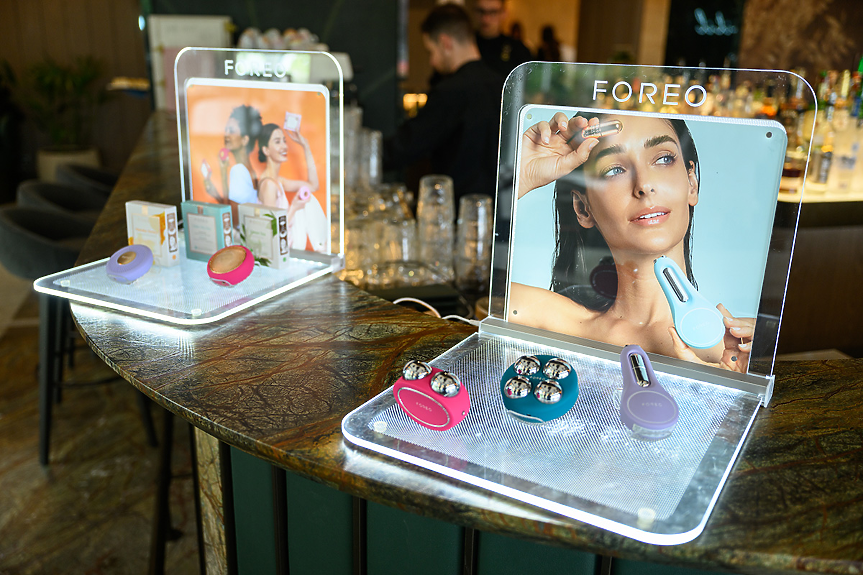 FOREO KIWI™ е любимият продукт на българските потребители за премахване на черни точки