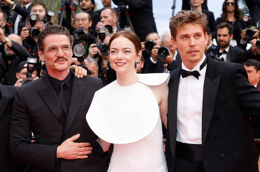 Да те нападне пчела и да те спасят Педро Паскал и Остин Бътлър (СНИМКИ)