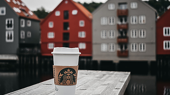 Как Starbucks създаде свой собствен език за поръчка на кафе?