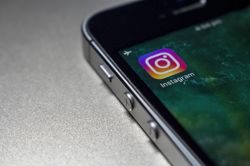 Meta обмисля платени версии на Instagram и Facebook в Европа 