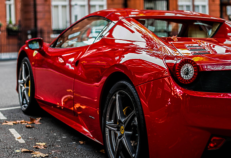 Ferrari вече приема плащания в криптовалути в САЩ