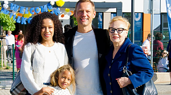 Емоционално и красиво: Ето как Орлин Павлов изпрати дъщеря си в първи клас