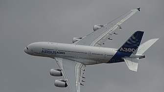 Airbus с повече поръчки от Boeing за пета поредна година