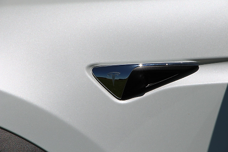 След Китай: Tesla намали цените на Model Y и в Германия