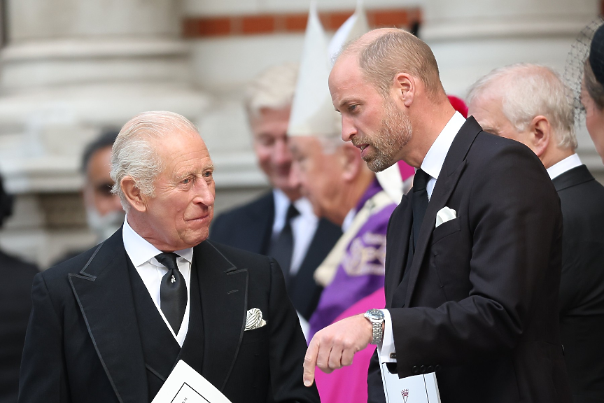 Още един проблемен син: Крал Чарлз и принц Уилям не си говорят след откровеното му интервю