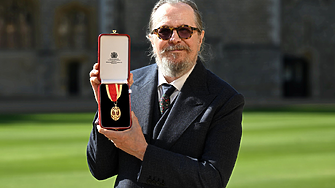 Принц Уилям удостои Гари Олдман с рицарско звание