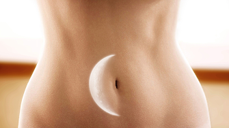 Менструалният цикъл на жените е бил синхронизиран с Луната до 2010-та. Защо смартфоните може да са прекъснали тази връзка?