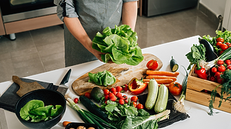 10 богати на вода храни за борба с дехидратацията