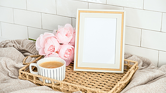 5 неща, които привличат лоша енергия, ако стоят на перваза