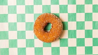 Какво всъщност повишава нивата на кръвната ти захар (не е само сладкото)